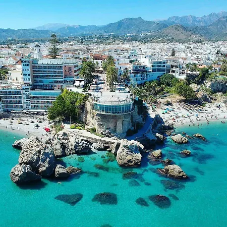 Con Vistas Al Mar *